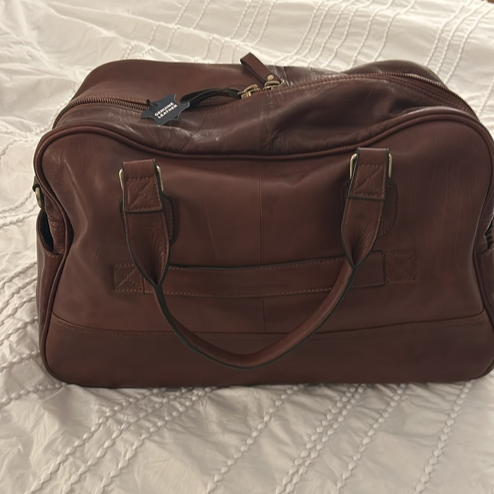 Leather Weekender Bag New with Tags - Picture 3 of 10